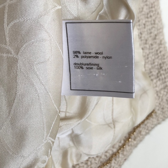 CHANEL runway cream tweed JACKET - Picture 6 of 15